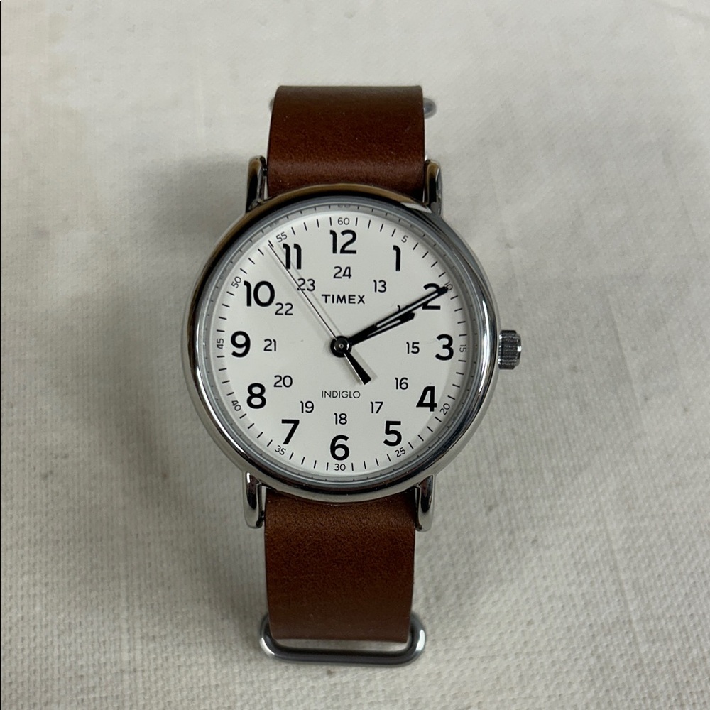 Timex Weekender with Brown Leather Strap T2P495
